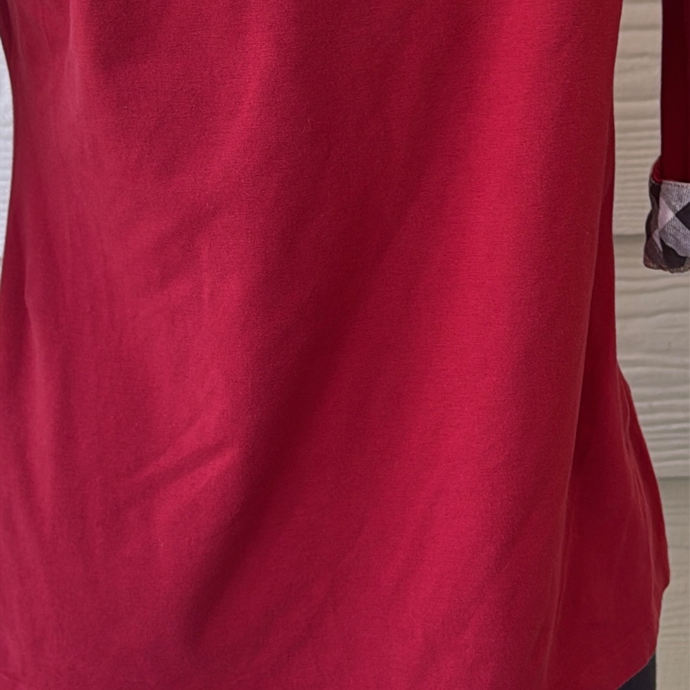 Burberry Red Top with Plaid Cuffs - Picture 4 of 11